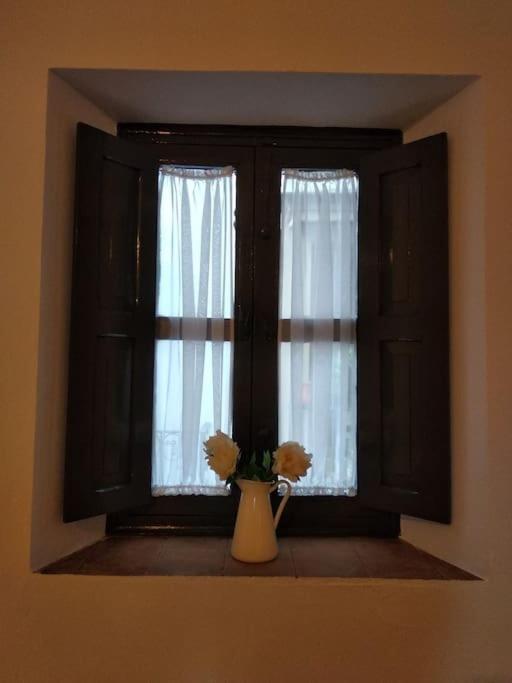 Apartamento Con Patio Sevillano Buitenkant foto